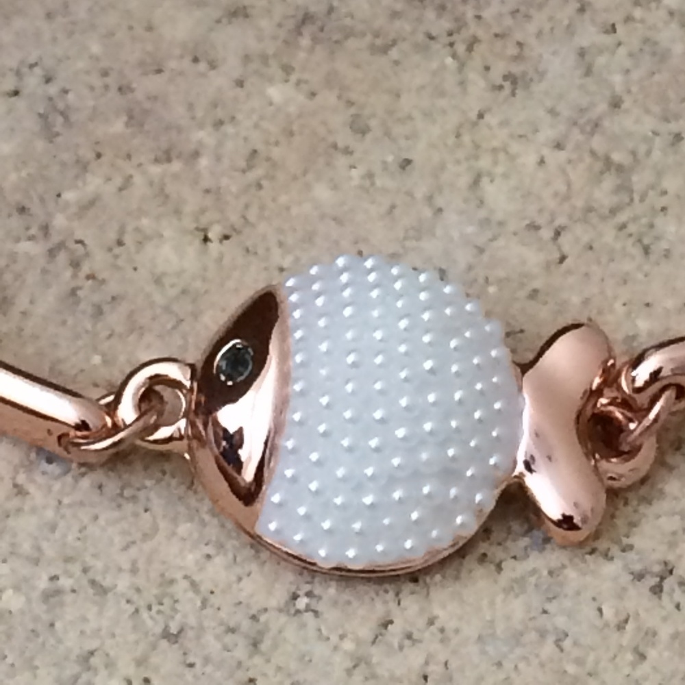 BRACELET / 14K ROSE PLATED FISH DESING - Picture 2 of 4